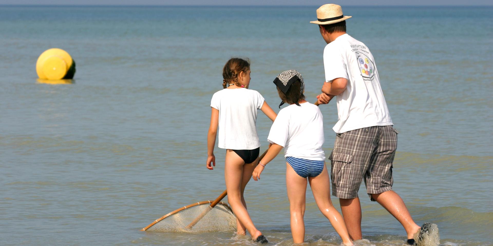 pied d athlète tremper dans l eau chaude